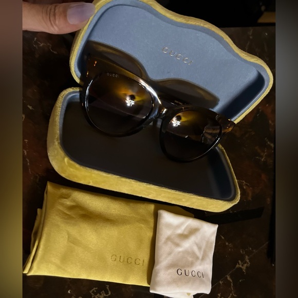 Brown Gucci Tortoise Cat Eye Sunglasses